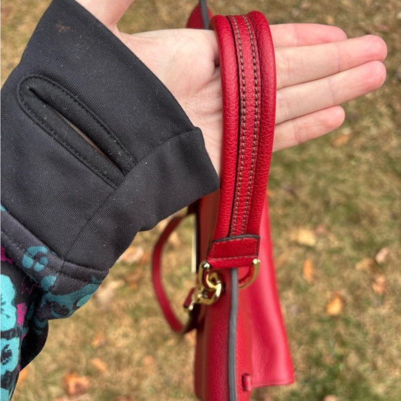 Furla Metropolis Crossbody Bag - Picture 13 of 17